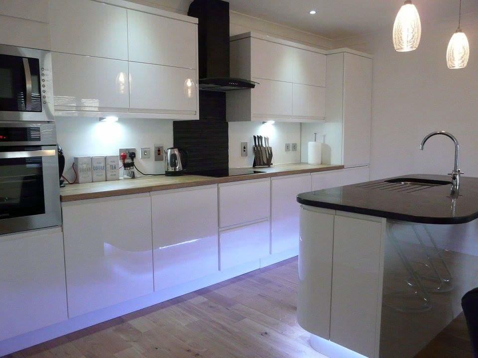 Charming 1Br Cottage With Garden, Spacious Rooms - Part Of Langley Serviced Apartments Several Properties In Wick Wick  Exterior photo